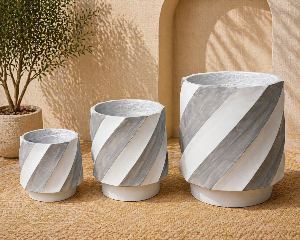 Rounded Bowl Concrete Planter Set – White & Grey Finish (3 Sizes)